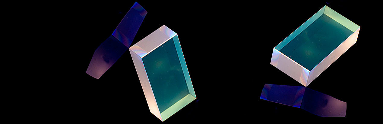 UltraFast Innovations  UFIɫɢRR͓pĸ߼pֵRƬW